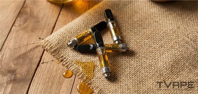 Carts with distillate - type of cannabis concentrates