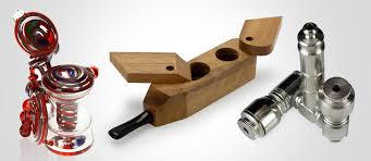 Glass Pipes, Wood Pipes, And Metal Pipes: What’s The Difference?