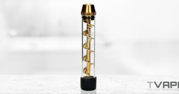 7Pipe Twisty Glass Blunt Review – Twisted Ways